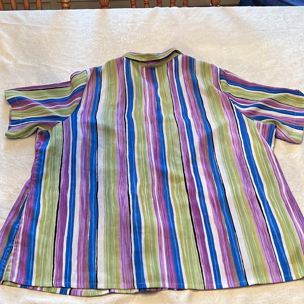 Short Sleeve Button Down Top Sz 20W - Picture 2 of 4